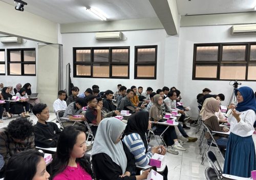 Mengembangkan Mahasiswa Berpotensi, Prodi Sistem Informasi USM Gelar Worksop PKM