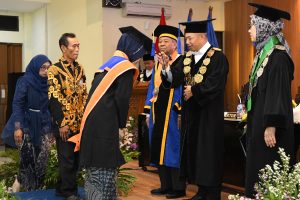 Wisuda Buruh