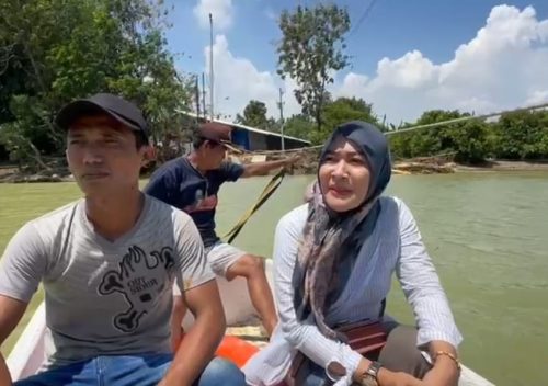 Warga Mintreng Terisolir, USM Sediakan Perahu Penyeberangan Darurat